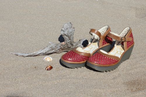 Raudoni Batai, Moteriški Batai, Paplūdimio Batai, Paplūdimio Sandalai
