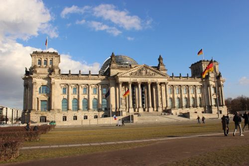 Reichstagas, Berlynas, Vyriausybė, Vokietija, Bundestag, Pastatas, Kapitalas, Orientyras, Vyriausybės Rajonas, Lankytinos Vietos, Architektūra, Ekskursijos, Vėliava, Kupolas