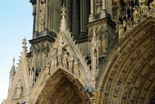 Reimsas, Katedra, Kietumas, Skulptūros, Statulos, Krikščioniškas Simbolis, Gotikos Architektūra, Religija