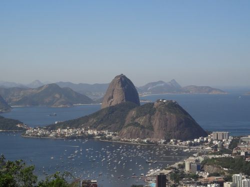 Rio, Cukraus Gabalas, Kalnai