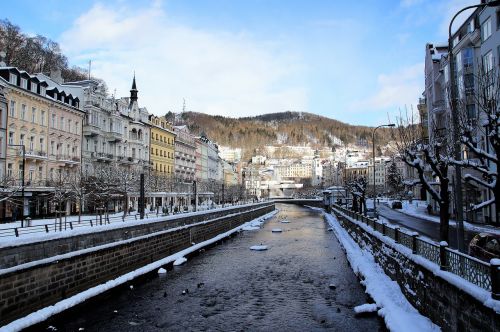 Upė, Miestas, Spa, Pastatas, Namai, Vila Art Nouveau, Senas, Architektūra, Karlovy Variuosi, Čekijos Respublika, Žiema, Sniegas, Istorija