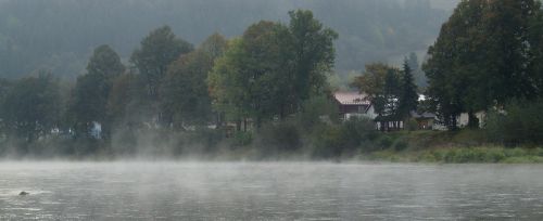 Upė, Vanduo, Gamta, Kraštovaizdis, Lenkija, Rūkas, Miškas, Kaimas