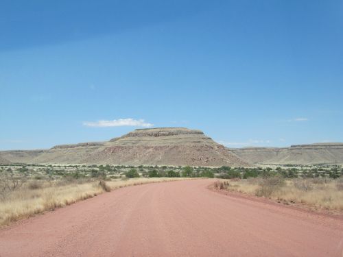 Kelias, Namibija, Kalahari, Dykuma