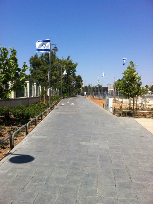Kelias, Izraelis, Jeruzalė