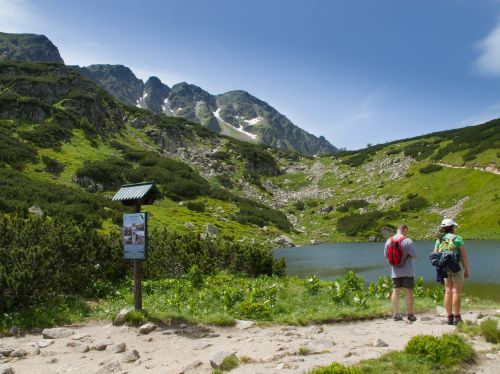 Elnias,  Kalnų Ežeras,  Turistai,  Šalis,  Kalnai,  Vasara