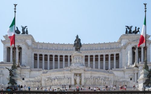 Roma, Italy, Pakeisti Tėvynę