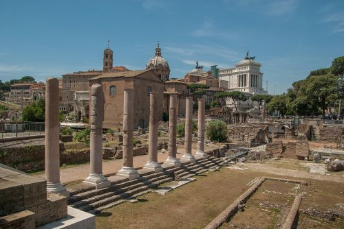 Roma, Forumas, Romėnų, Griuvėsiai, Stulpeliai