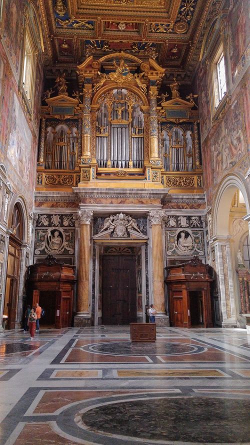 Roma, Katedra, Organas, Marmuras