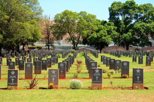 Kapinės,  Kritęs,  Pasaulis & Nbsp,  Karas & Nbsp,  Ii,  Thaba & Nbsp,  Tshwane,  Kapinių Eilės Karinėse Kapinėse