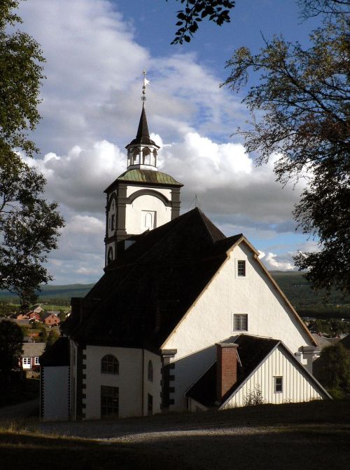 Røros, Bažnyčia, Saulė