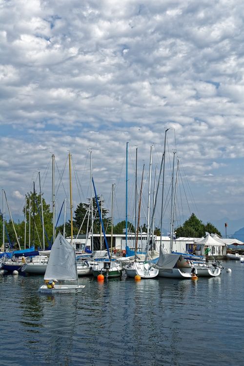 Buriu, Boot, Laivai, Vanduo, Burinė Valtis, Ežeras, Mėlynas, Uostas, Laivas, Regata, Lutry, Lausanne, Vaud, Šveicarija, Šventė, Nuotaika, Sportas