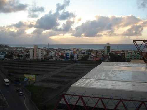 Salvadoras, Bahia, Dangus, Saulėtekis