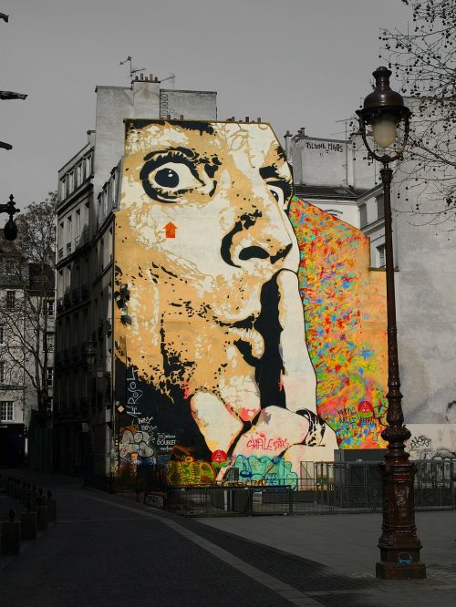 Salvador Dalí, Grafiti, Siena, Menas, Portretas, Paris