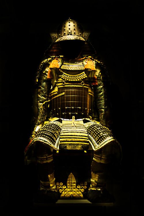 Samurajus, Auksas, Šarvai, Statula