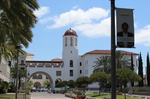 San Diego Valstybinis Universitetas, Studentų Sąjungos Bokštas, Conrad Prebys, Aztec Studentų Sąjunga, Sdsu