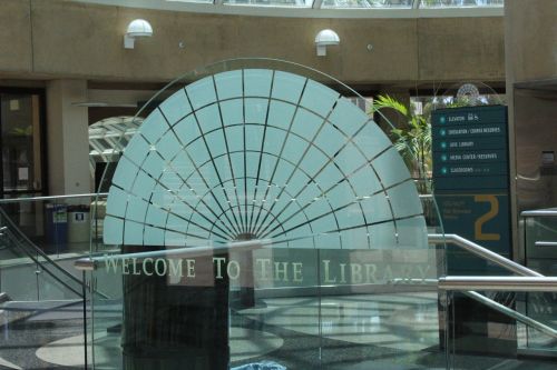 San Diego Valstybinis Universitetas, Biblioteka, Stiklo Kupolo Simbolis, Sdsu