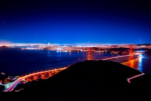 San Franciskas, Auksinių Vartų Tiltas, Naktis, Naktis, Vakaras, Atrakcionai, Turizmas, Orientyras, Istorinis, Miestas, Miesto, Įlanka, Uostas, Žibintai, Apmąstymai, Architektūra, Kalifornija
