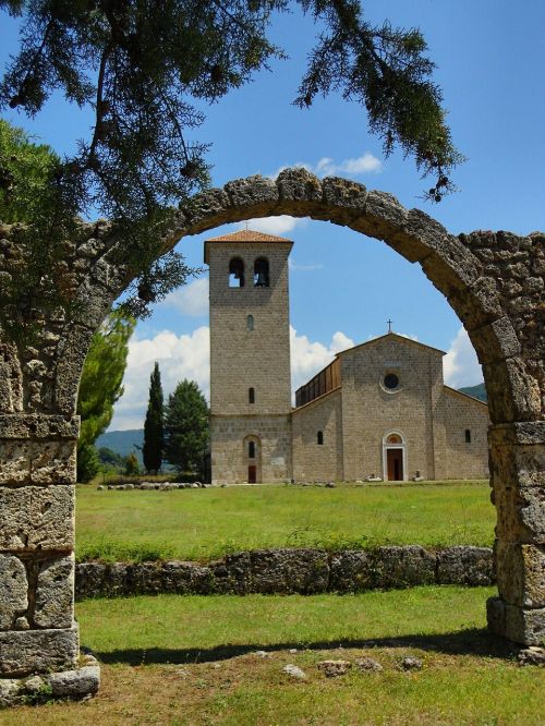 San Vincenzo Al Volturno, Bažnyčia, Molise, Abatija, Viduramžiai, Italy