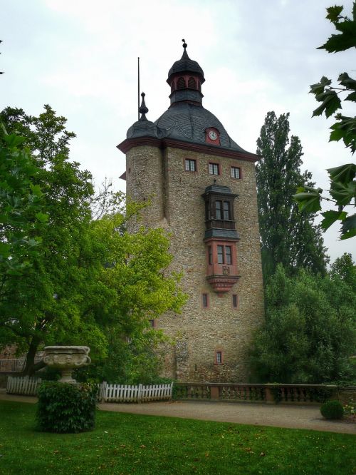 Schloss Vollrads, Rheingau, Hesse, Vokietija, Pilis, Ostricho Kampas, Medžiai, Gyvenamasis Bokštas, Vynas, Lankytinos Vietos