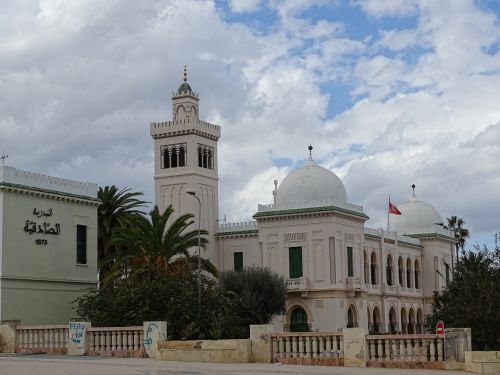 Mokykla, Tunisas, Tunisas