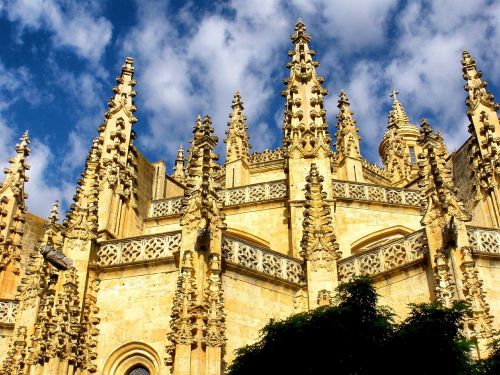 Segovia, Ispanija, Katedra, Bažnyčia, Architektūra, Dangus, Debesys, Orientyras, Tikėjimas, Religija, Katalikų, Hdr