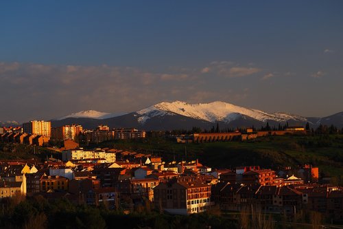 Segovia,  Gvadaramos Moterys,  Sniegas,  Pavasaris,  Panoraminis,  Miestas,  Kraštovaizdis,  Namas