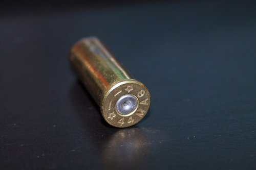 Apvalkalas Korpusas,  44 Magnum,  Magnum,  Šoviniai,  Šaunamieji Ginklai