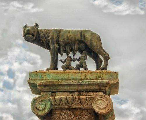 Ji Vilkas, Romulus, Remus, Statula, Dangus, Debesys, Meno Kūriniai, Skulptūra, Roma, Italy