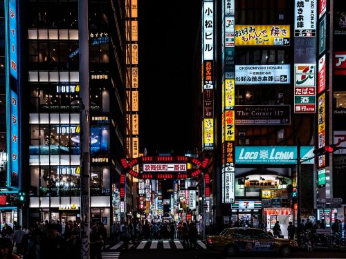 Shinjuku, Kabukicho, Japonija, Tokyo, Gatvė, Neonas, 2017 M ., Naktis, Pastatas, Panorama, Šurmulio Ir Šurmulio, Miestas Naktį