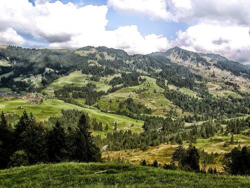 Sibratsgfall, Austria, Kraštovaizdis, Vaizdingas, Kalnai, Kaimas, Pastatai, Miškas, Medžiai, Miškai, Slėnis, Uraganas, Dangus, Debesys, Gamta, Lauke, Šalis, Kaimas, Vasara, Pavasaris, Hdr