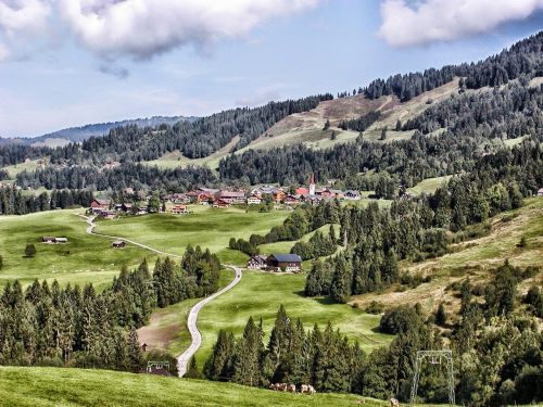 Sibratsgfall, Austria, Kraštovaizdis, Vaizdingas, Kalnai, Kaimas, Pastatai, Miškas, Medžiai, Miškai, Slėnis, Uraganas, Dangus, Debesys, Gamta, Lauke, Šalis, Kaimas, Vasara, Pavasaris, Hdr