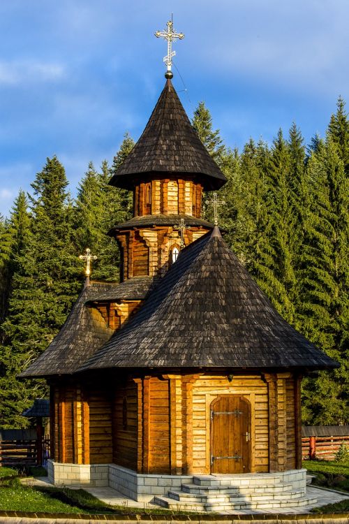 Sihastria Vienuolynas Putnei, Bukovina, Rumunija