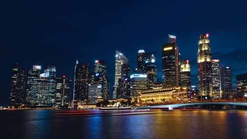 Singapūro Upė, Panorama, Pastatas, Vanduo, Finansinis Rajonas, Dangoraižis, Architektūra, Miesto, Biuras, Verslas, Bankas, Miestas, Atspindys, Žibintai, Gyvas, Bokštas, Naktis, Spalva