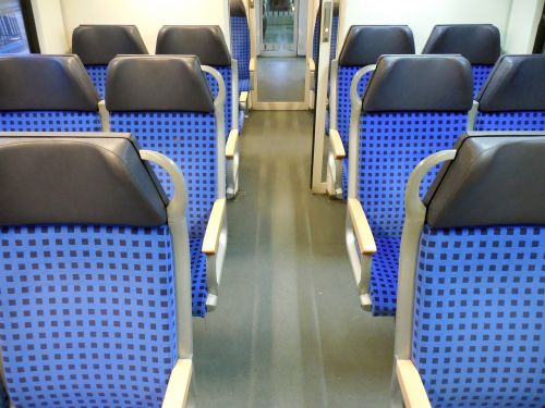 Sėdėti,  Sėdynės,  Traukinys,  Kelionė,  Sėdynių Eilės,  Deutsche Bahn,  Keleiviai,  Kelyje,  Viešosios Transporto Priemonės,  Tuščia,  Skyrius,  Vagonas,  Zugfahrt