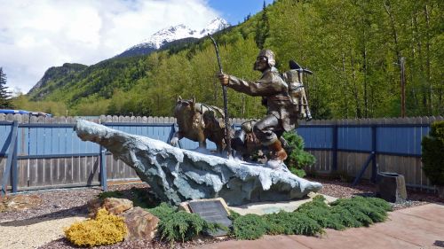 Skagų Sodas, Skulptūra, Alaska