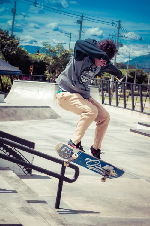 Skate, Medellin, Spindulys