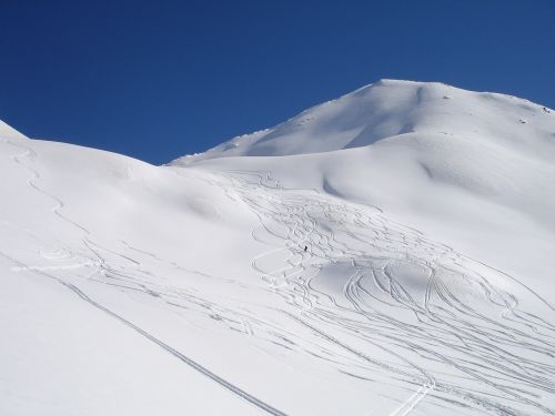 Slidinėjimas Atokioje Pakrantėje, Žiemos Alpinizmas, Slidinėjimo Trasa, Sniego Takai, Alpių, Val Dultimo, Walscher Kalnas, South Tyrol, Italy