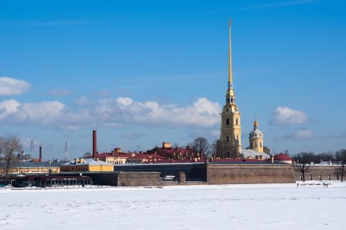 Dangus,  Niekas,  Kelionė,  Architektūra,  Vanduo,  Panoraminis,  Upė,  Žiema,  Megalopolis,  Lauke,  Sniegas,  Bokštas,  Turizmas,  Panoraminė Nuotrauka,  Horizontas,  Aušra,  Vienna,  Sankt Peterburgo Rusija,  Neva,  Rytas,  Ankstus Rytas,  Saulė,  Debesys,  Be Honoraro Mokesčio