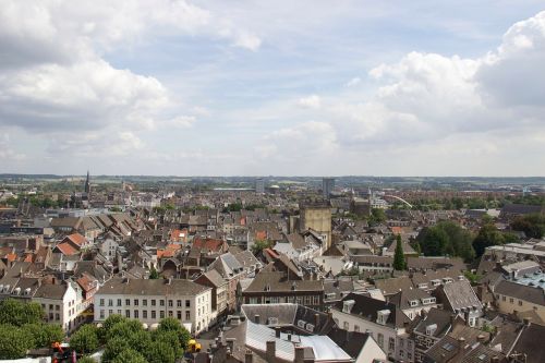 Skyline Maastricht, Miestas, Mastrichtas, Lauke, Nyderlandai, Miesto