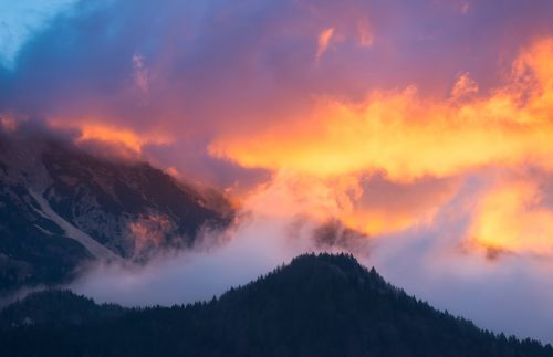 Slovenia, Saulėtekis, Kalnai, Rūkas, Dangus, Debesys, Spalvos, Spalvinga, Gražus, Miškas, Medžiai, Miškai, Gamta, Lauke, Šalis, Kaimas, Dykuma, Kaimas, Hdr