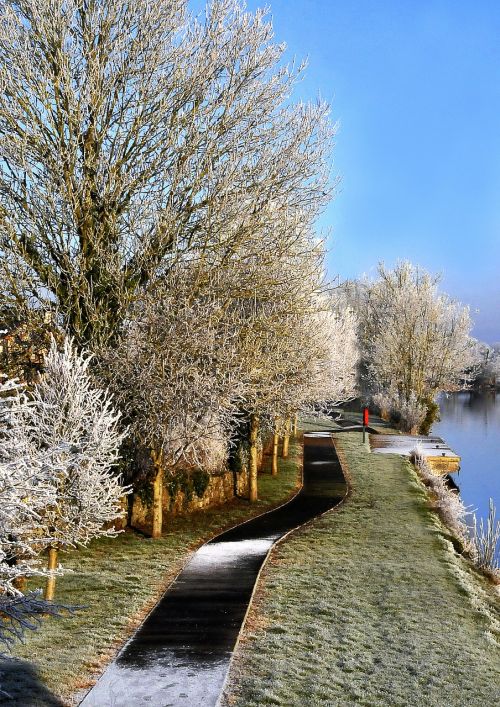 Žiemos Sniegas, Šalia Upės Šanono, Apskrityje Longford, Airija