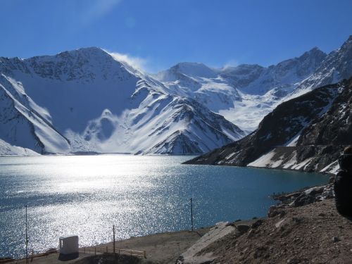 Sniegas, Nevado, Sol, Mėlynas, Ežeras, Kalnas, Kraštovaizdis, Kalėdos, Šaltas, Ledas, Atostogos, Nevada, Rėmas, Turistinis, Turizmas, Gamta, Žiema, Pėdsakai, Slidinėjimas, Santiago, Čile, Serra, Poilsis, Kelias, Kelionė