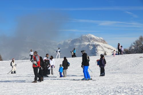 Sniegas, Kalnas, Žiema, Šaltas, Balta, Dolomitai, Fassa, Sci, Ciampedie, Pordoi Pass, Slidininkų