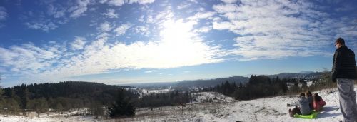 Sniegas, Panoraminis, Dangus, Žiema, Panorama, Gamta, Kalnas, Šaltas, Lauke, Kelionė, Miškas, Kalnas, Mėlynas, Saulėtas, Šaltis, Horizontalus, Debesys, Peizažas, Vaikai, Keltuvu, Vyras