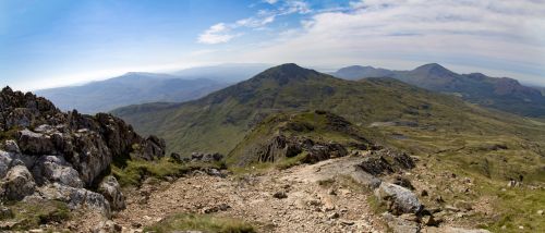 Snieguotė,  Slėnis,  Valų Kalba,  Kalnai,  Snowdon,  Traukinys,  Uk,  Lauke,  Kiauras,  Kalnas,  Natūralus,  Parkas,  Nacionalinis,  Žalias,  Šiaurė,  Vaizdas,  Smailės,  Panoraminis,  Peizažas,  Žolė,  Vasara,  Garai,  Ežeras,  Variklis,  Debesys,  Kaimas,  Gwynedd,  Pano,  Britanija,  Panorama,  Snowdonia - Snowdon