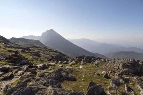 Snieguotė,  Slėnis,  Valų Kalba,  Kalnai,  Snowdon,  Uk,  Lauke,  Kiauras,  Kalnas,  Natūralus,  Parkas,  Nacionalinis,  Žalias,  Šiaurė,  Vaizdas,  Smailės,  Panoraminis,  Peizažas,  Žolė,  Vasara,  Garai,  Ežeras,  Variklis,  Debesys,  Kaimas,  Gwynedd,  Pano,  Britanija,  Snowdonia - Snowdon