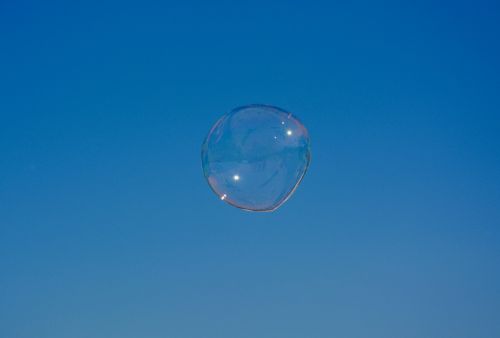 Muilo Burbulas, Skaidrumas, Mėlynas Dangus