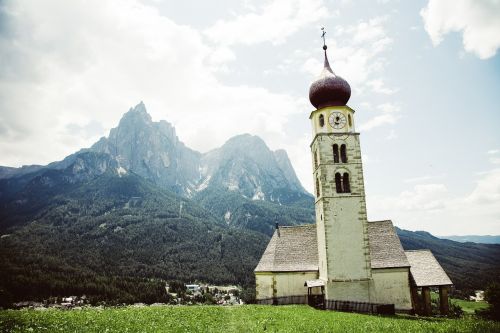 South Tyrol, Schlern, Bozen, Dolomitai, Kalnai, Alpių, Alm, Žygis, Romantika, Kraštovaizdis, Bažnyčia