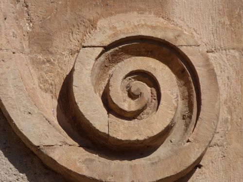 Spiralė, Kriauklė, Raižyti Akmenys, Bažnyčia, Skulptūra