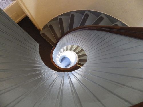 Spiraliniai Laiptai, Kabrilio Nacionalinis Paminklas, Švyturys, Laiptai